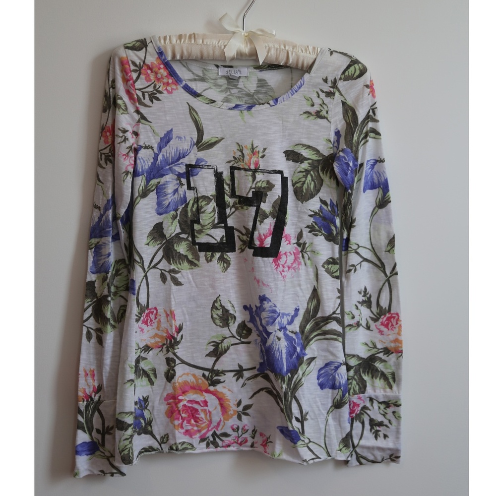 Long-sleeve shirt